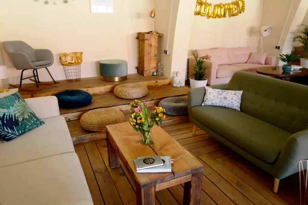 Warm and inviting modern living room with stylish furniture and decor.